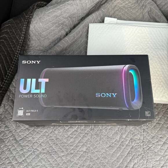 Sony ULT Field 5 Wireless Portable Bluetooth Speaker, Black - SRSULT50/B - Picture 1 of 1